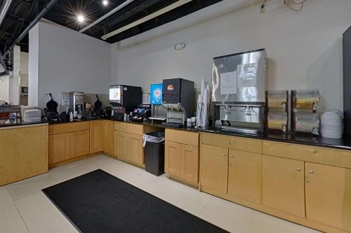 Rodeway Inn & Suites Fort Lauderdale Airport & Cruise Port - image 32