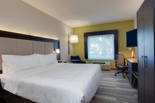 Holiday Inn Express Hotel & Suites Fort Lauderdale Airport/Cruise Port an IHG Hotel - image 11