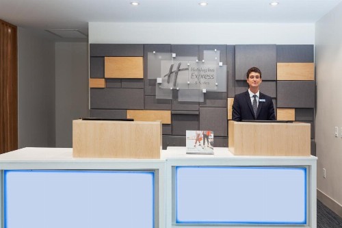 Holiday Inn Express Hotel & Suites Fort Lauderdale Airport/Cruise Port an IHG Hotel - image 28