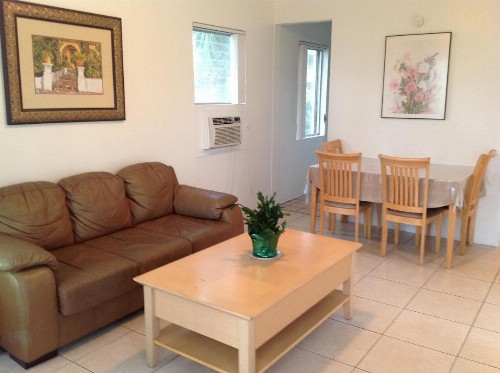 Summerland Suites - image 16