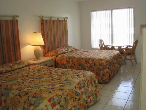 Summerland Suites - image 20