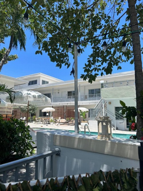 Royal Palms Resort & Spa - image 37