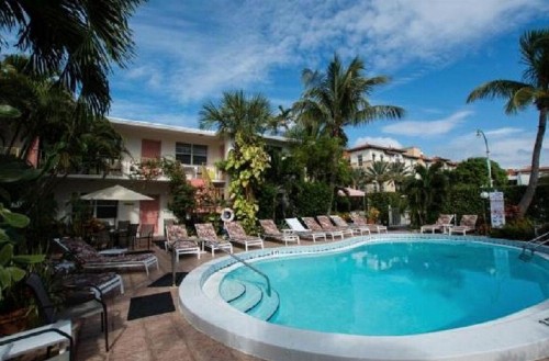 Shore Haven Resort Inn - image 17