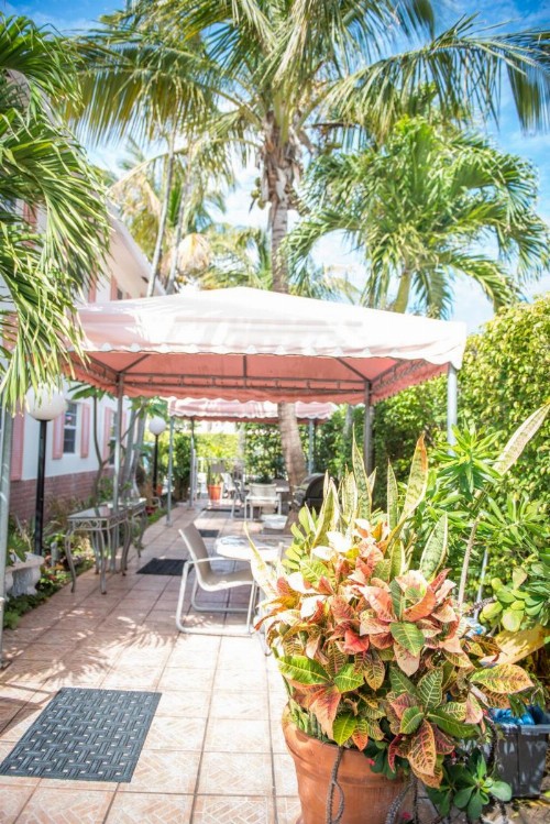 Shore Haven Resort Inn - image 4