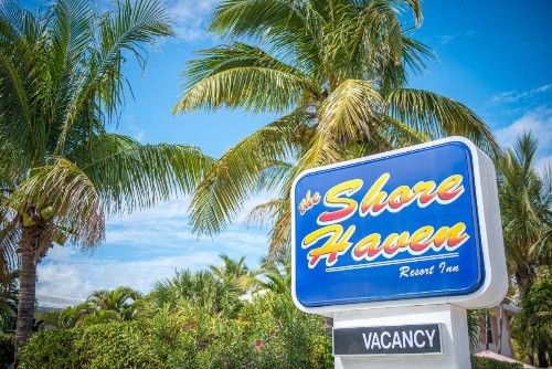 Shore Haven Resort Inn - image 8