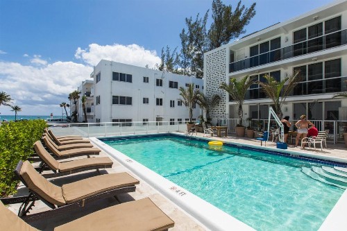Premiere Hotel - image 23