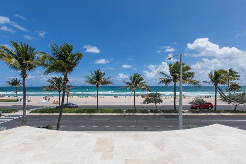 Premiere Hotel - image 24