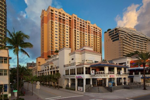Marriott's Beach Place Towers - image 2