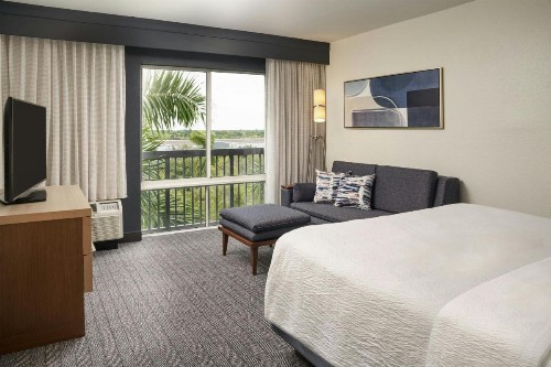 Courtyard by Marriott Fort Lauderdale Weston - image 22