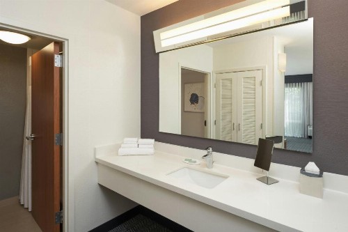 Courtyard by Marriott Fort Lauderdale Weston - image 23