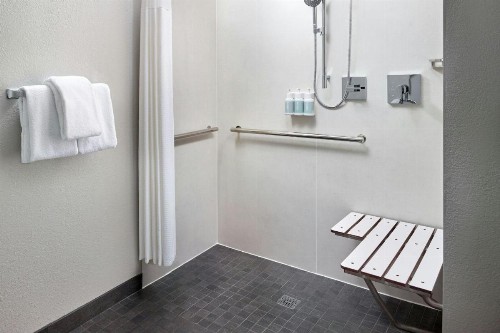 Courtyard by Marriott Fort Lauderdale Weston - image 30