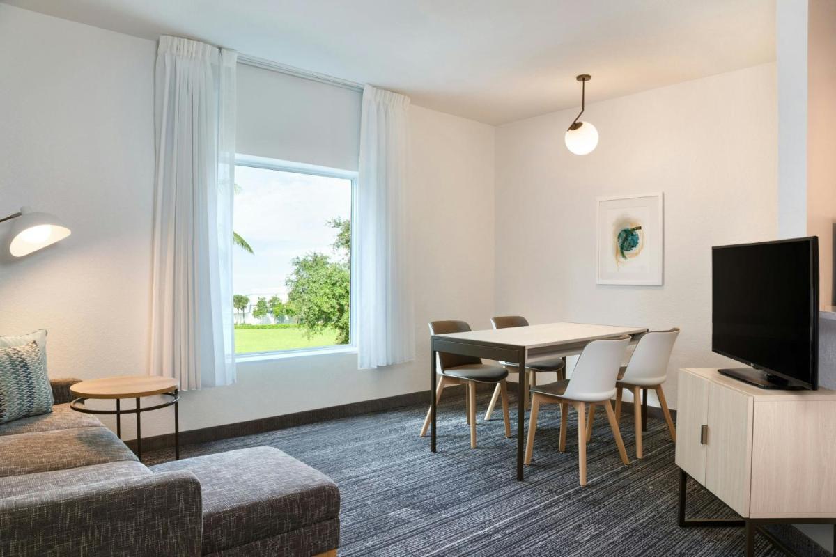 TownePlace Suites Fort Lauderdale West - image 3