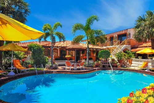 Blue Seas Courtyard