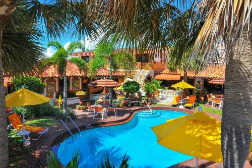Blue Seas Courtyard - image 12