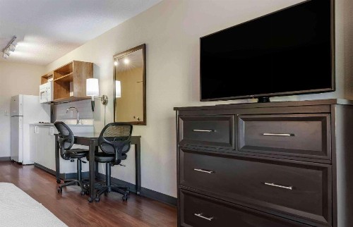 Extended Stay America Premier Suites - Fort Lauderdale - Cypress Creek - Park North - image 3