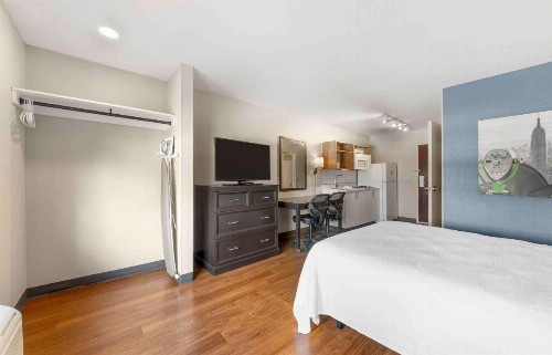 Extended Stay America Suites - Fort Lauderdale - Convention Center - Cruise Port - image 3