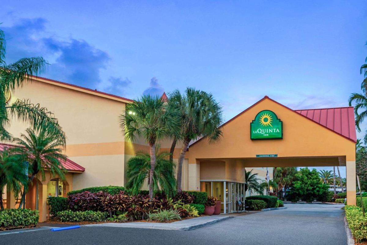 La Quinta Inn by Wyndham Ft. Lauderdale Northeast - main image