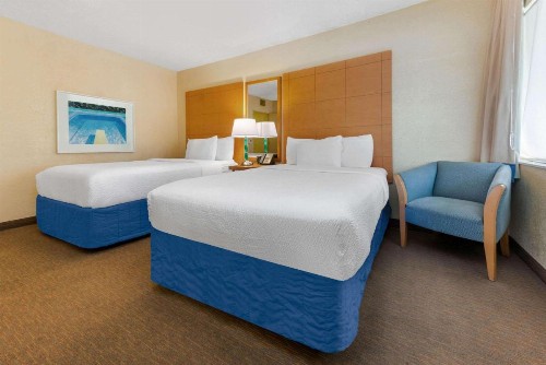 La Quinta Inn by Wyndham Ft. Lauderdale Northeast - image 10