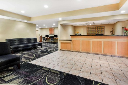 La Quinta Inn by Wyndham Ft. Lauderdale Northeast - image 16