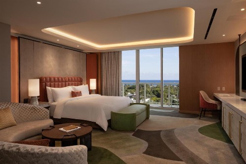 Pier Sixty-Six Hotel and Marina - image 6