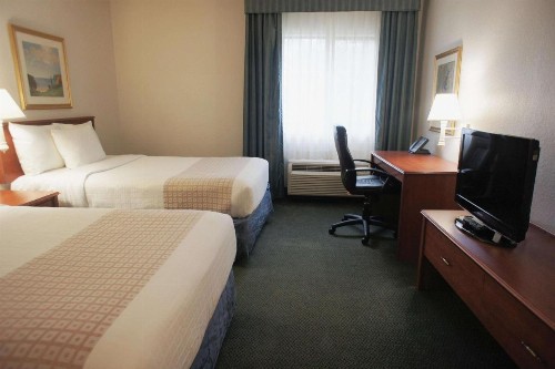 La Quinta Inn by Wyndham Ft. Lauderdale Tamarac East - image 10