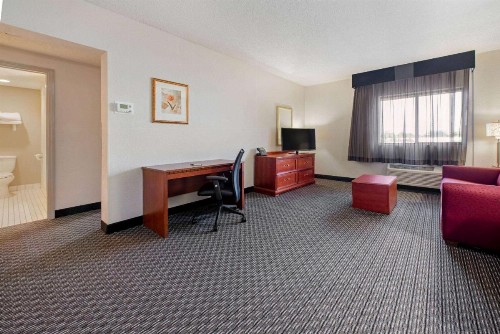 La Quinta Inn by Wyndham Ft. Lauderdale Tamarac East - image 32