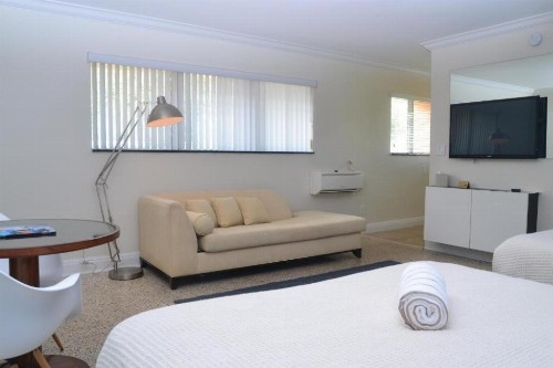 Victoria Park Hotel - image 22