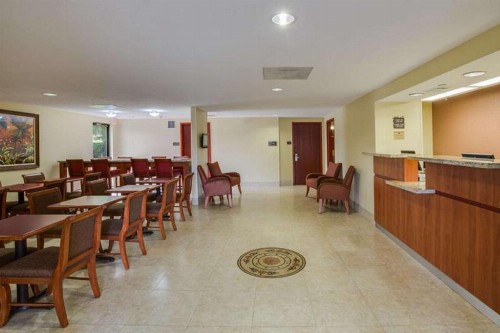 Best Western Fort Lauderdale Airport/Cruise Port - image 3