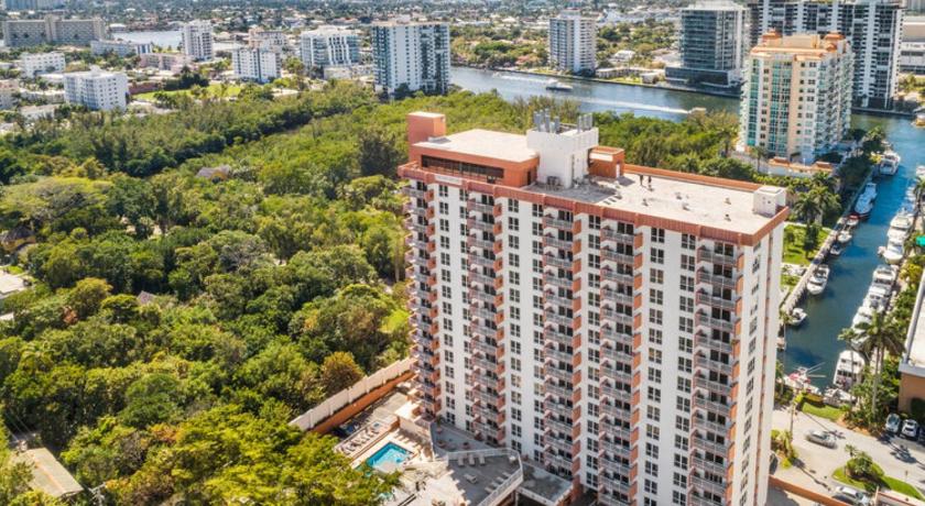 Ft. Lauderdale Beach a VRI resort - image 3