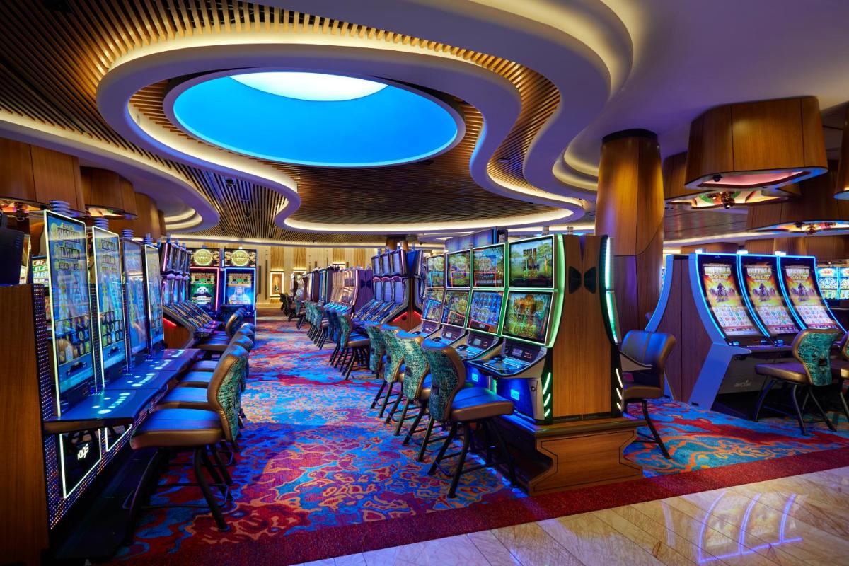 Seminole Hard Rock Hotel & Casino Hollywood - image 5