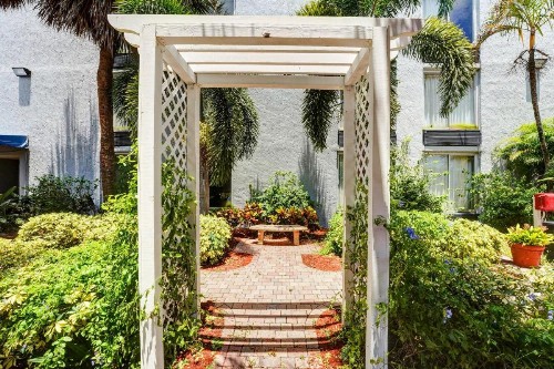 Plaza Hotel Fort Lauderdale - image 15