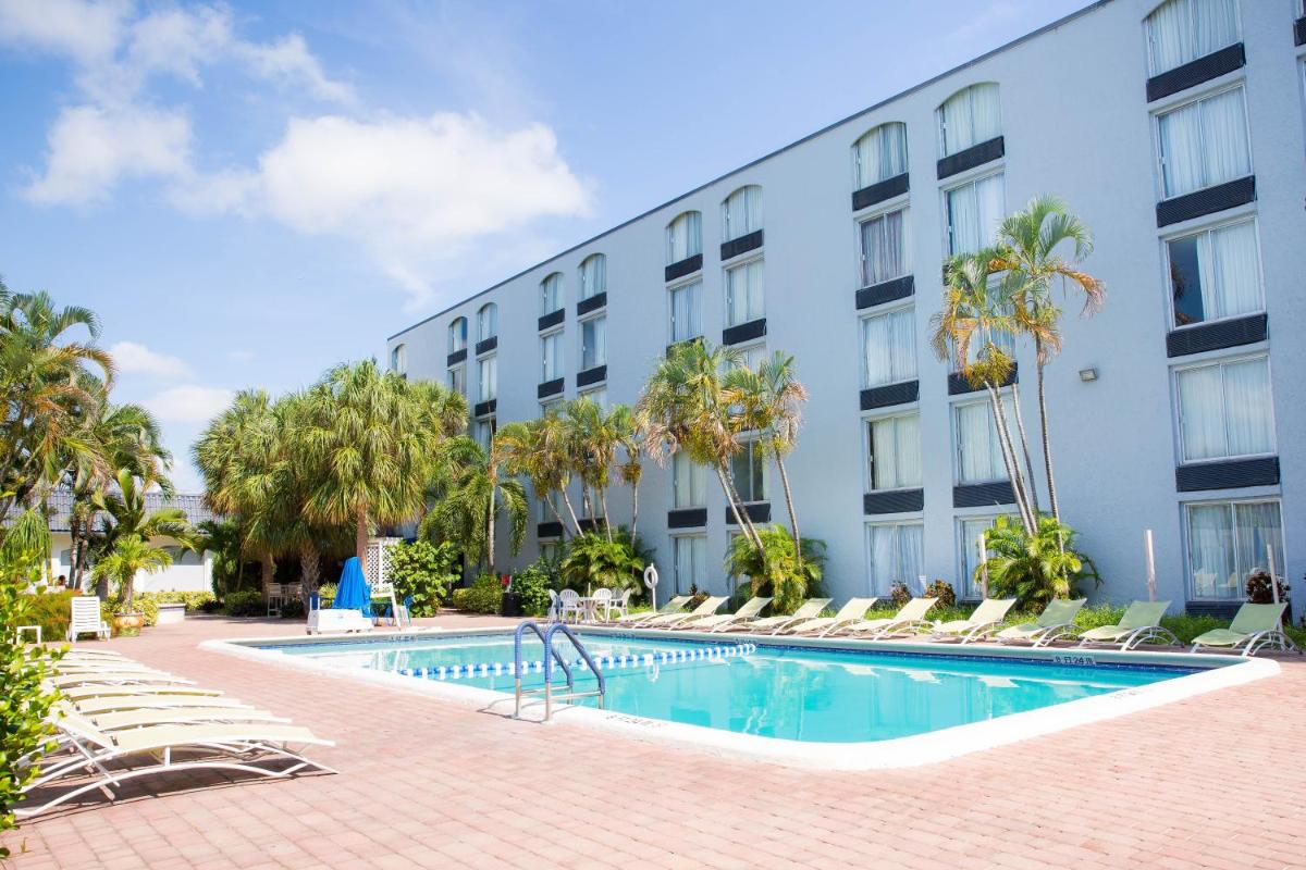 Plaza Hotel Fort Lauderdale - image 2
