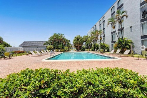 Plaza Hotel Fort Lauderdale - image 22