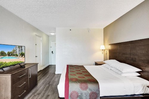 Plaza Hotel Fort Lauderdale - image 35