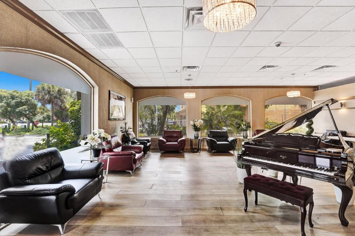 Plaza Hotel Fort Lauderdale - image 5