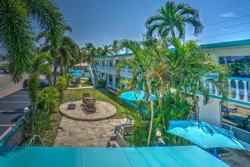 Horizon by the Sea Inn - image 11