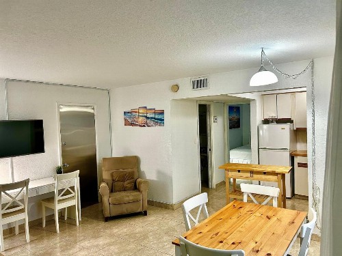 Horizon by the Sea Inn - image 15