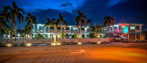 Horizon by the Sea Inn - image 16