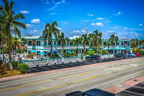 Horizon by the Sea Inn - image 18