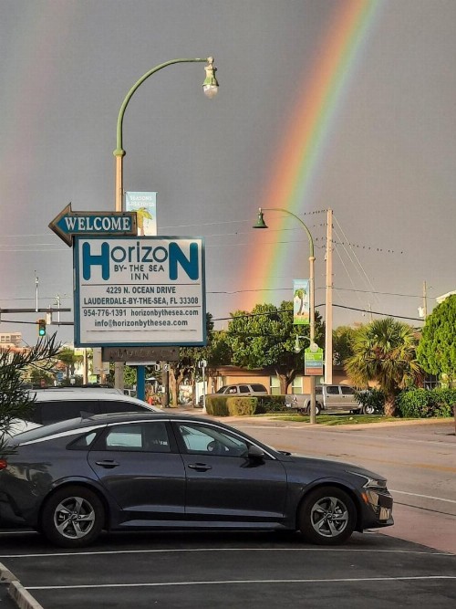 Horizon by the Sea Inn - image 19