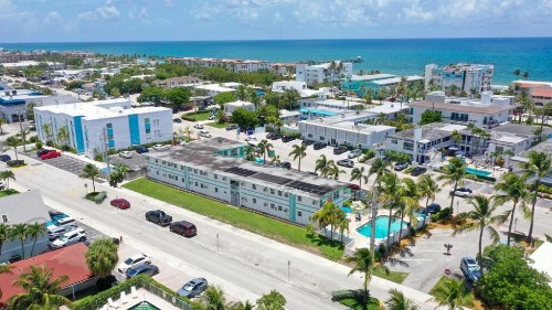 Horizon by the Sea Inn - image 42