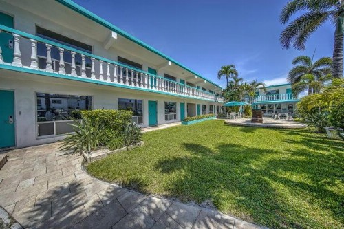 Horizon by the Sea Inn - image 46
