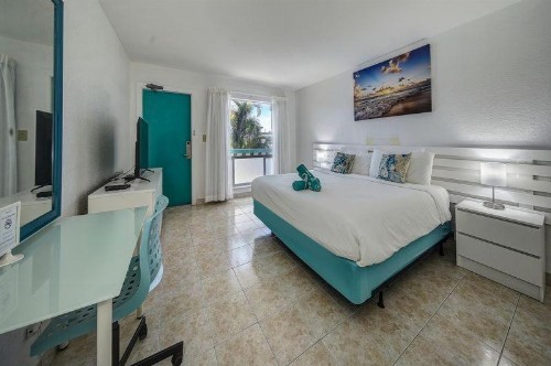 Horizon by the Sea Inn - image 50