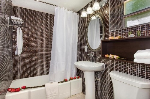 Ocean Beach Palace - image 34