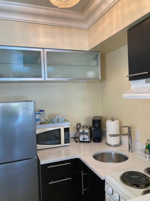 Beach Aqualina Apartments - image 41