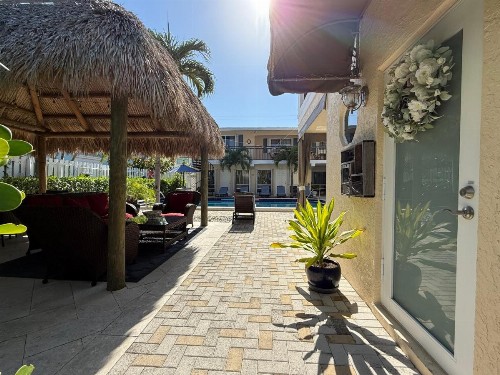 Beach Aqualina Apartments - image 46