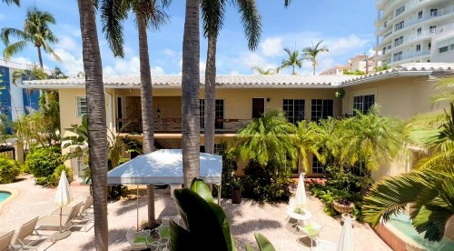 La Casa Hotel - image 8