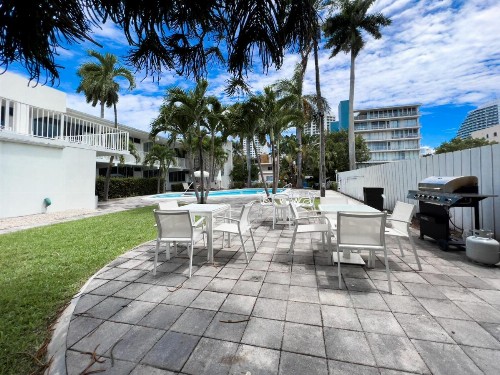 Beach Gardens - image 34