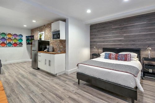 Oasis Hotel - image 34
