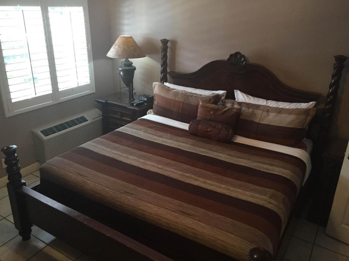 Coral Reef Guesthouse - image 6
